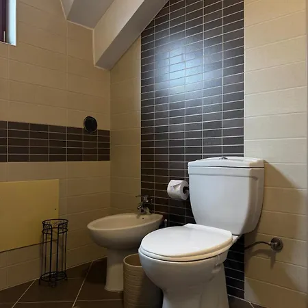 וילה House With Fireplace & Jacuzzi