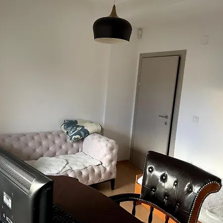 וילה House With Fireplace & Jacuzzi *
