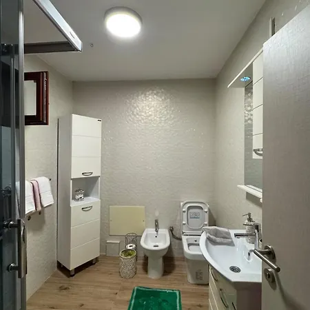 וילה House With Fireplace & Jacuzzi *